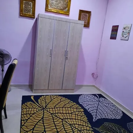 Muazdiana Homestay Di Kuala Nerus, Gong Badak Kampong Tanjong Gelam Exterior photo