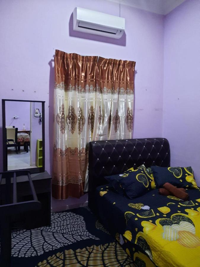 Muazdiana Di Kuala Nerus, Gong Badak Kampong Tanjong Gelam