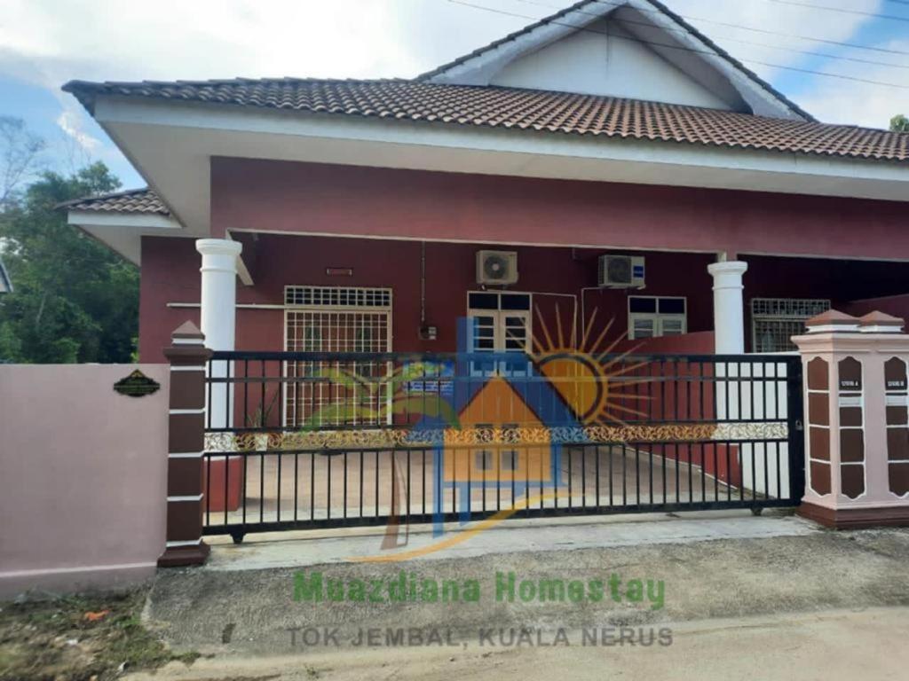 Muazdiana Di Kuala Nerus, Gong Badak Holiday home